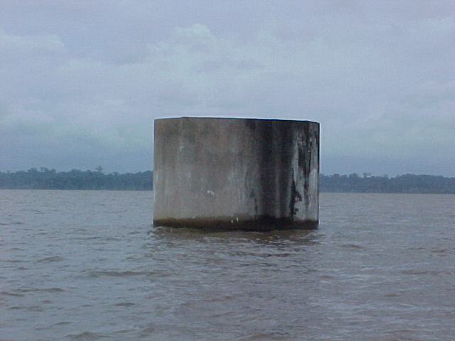 [Caixa+D'água+Jacundá+Lago.JPG]