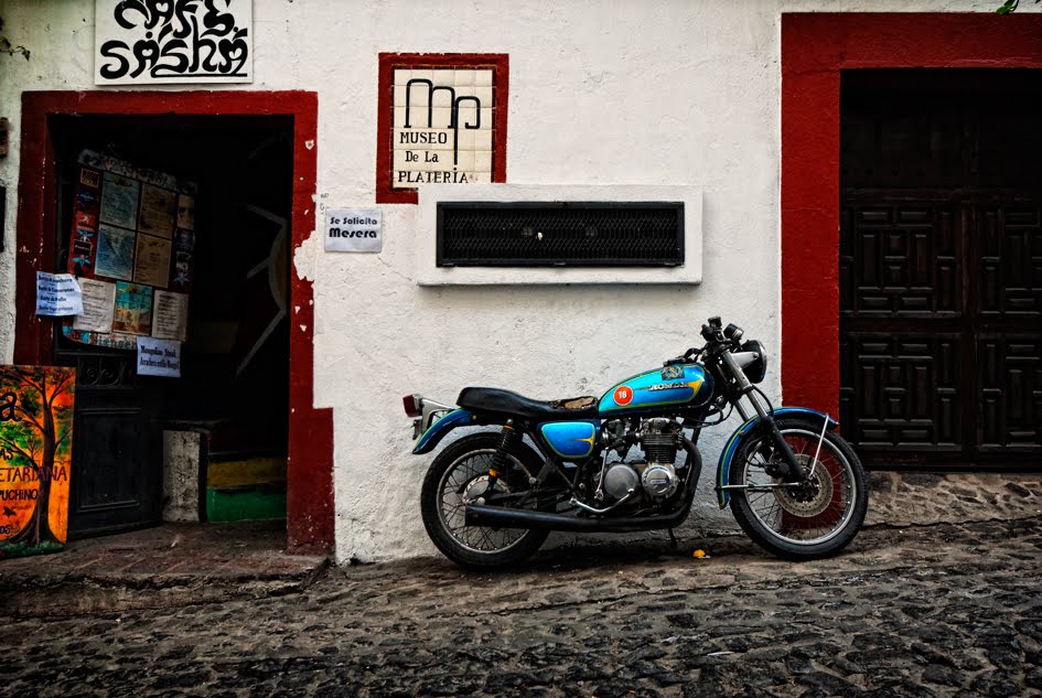 MOTORCYCLE 74 Vintage Honda in Mexico
