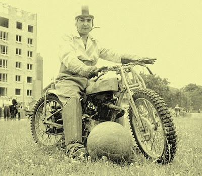 moto ball