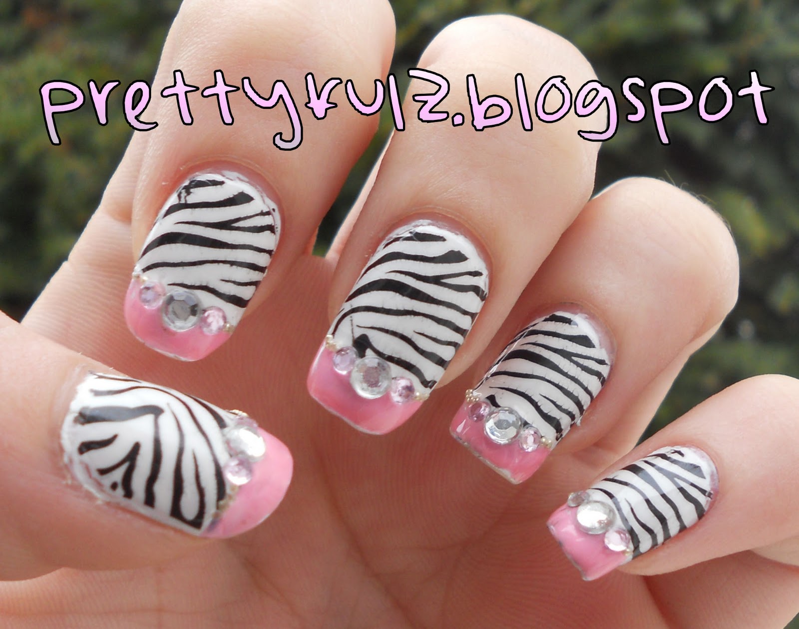 Prettyfulz: KONAD NAIL ART  Pink Zebra Nail Design