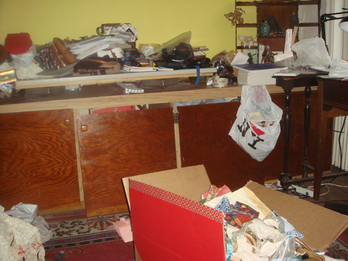 [CLEARING+CLUTTER.jpg]