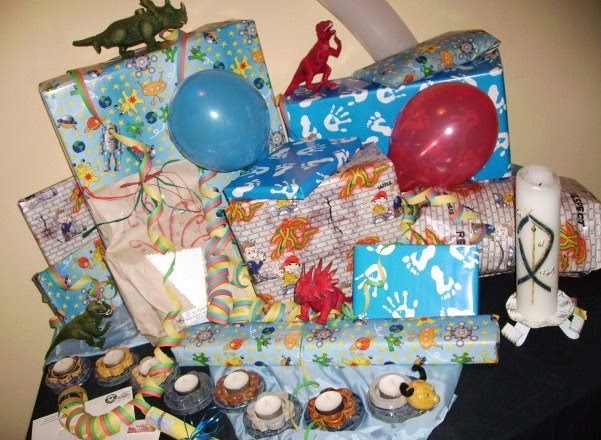 blaueshasi: Dino-Party