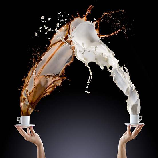   \\\ Coffee-splash-cup-l.