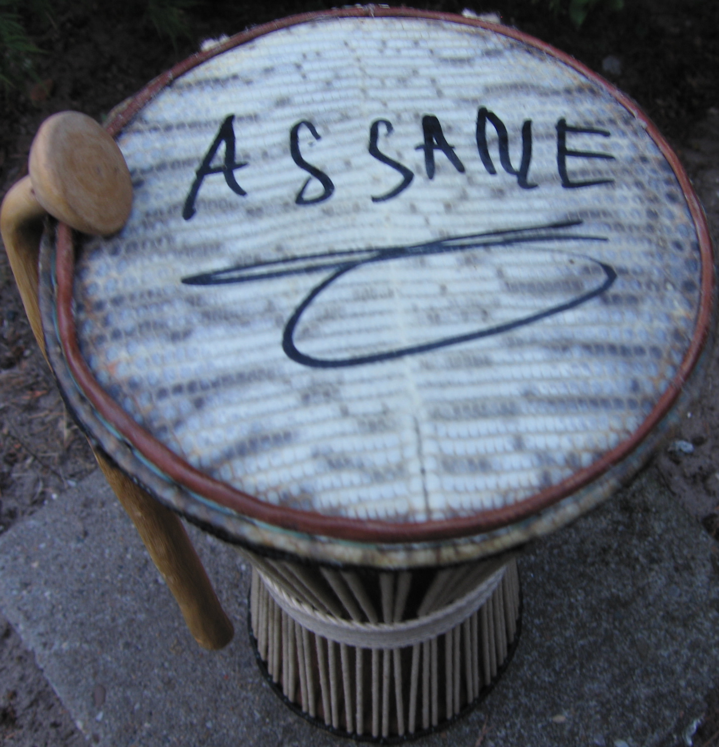 [Assane+Autograph.jpg]