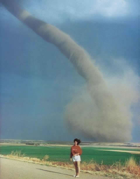 [tornado-girl.jpg]