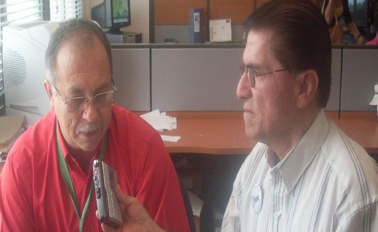 [Bernardo+Socha+SaludJPG_web_AA1.JPG]