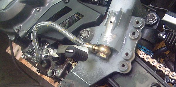 [oelanschlusunten.jpg]