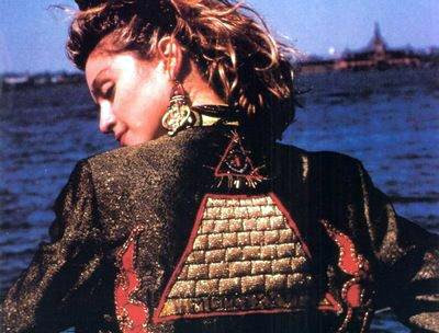Lady Gaga, el 66 y la musica Kampi - Página 2 Madonna+illuminati