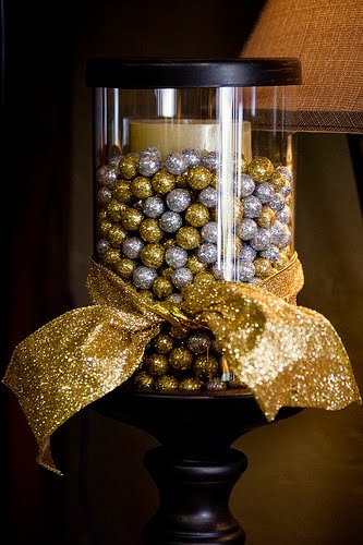 [glitter+balls.jpg]