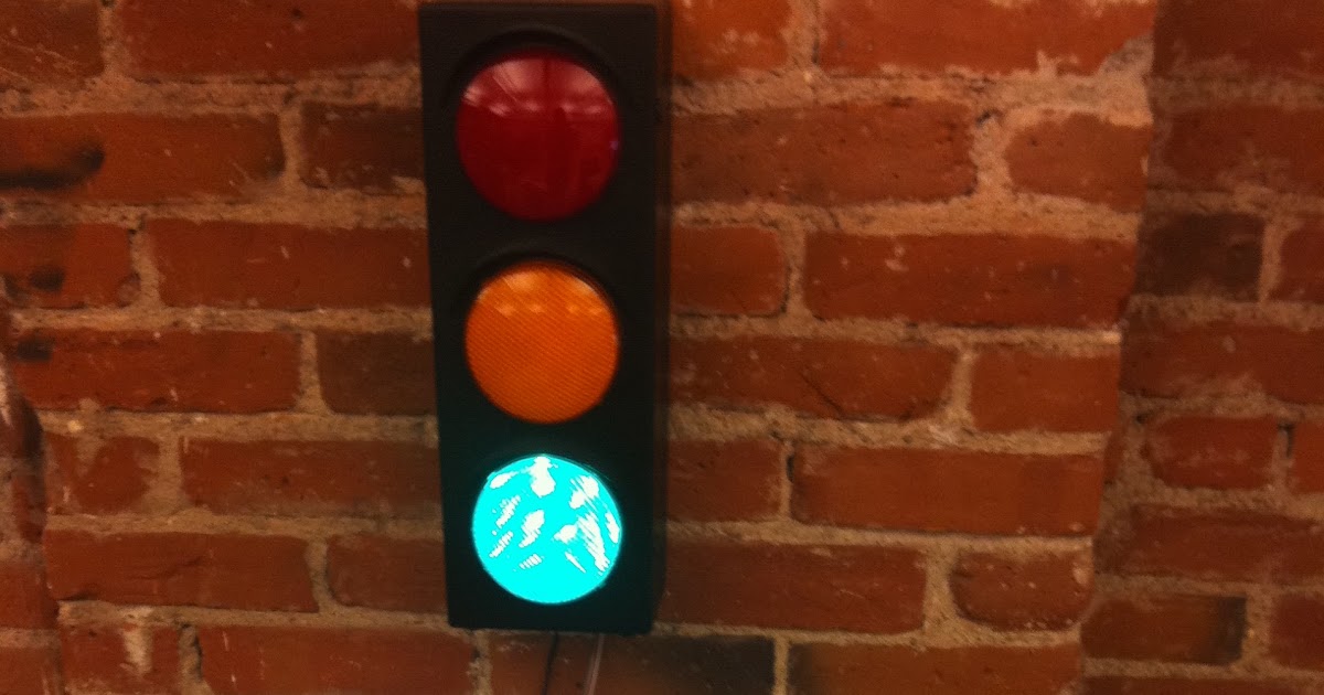 Unlimited Novelty How to make a cheap CI traffic light