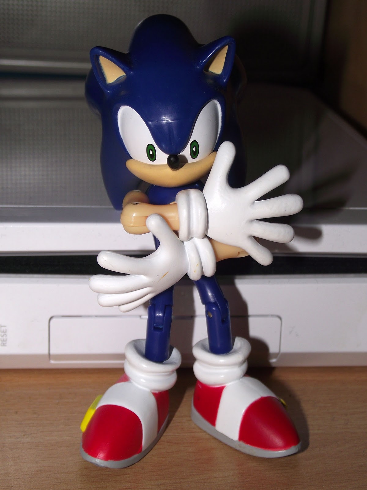 Sonic The Hedgehog Sonic Colors Sonic 6 Action Figure [With Wisps]
