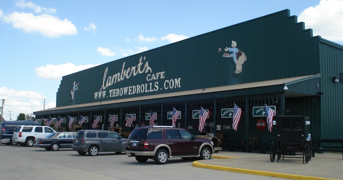 The Cynical Cook Lamberts the Home of "Throwed Rolls" Sikeston, MO