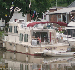 For 20 years the Houseboat YOUNG AMERICA, now PLAN "B"