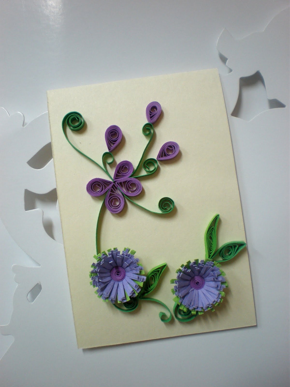 Crafty Diva's QUILLING MINI CARD