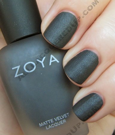 [zoya-dovima-matte-velvet-mattevelvet-nail-polish-wm.jpg]