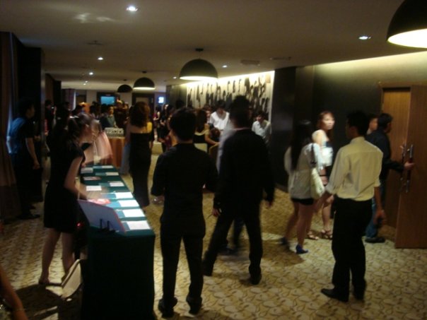 [9425_1054445060453_1805626231_115426_115805_n.jpg]