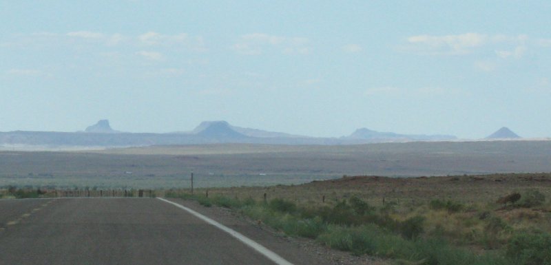 [easttoNavajolandfingerbuttes.jpg]