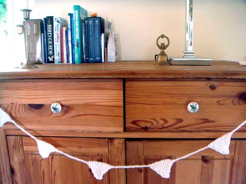 [bunting2.JPG]