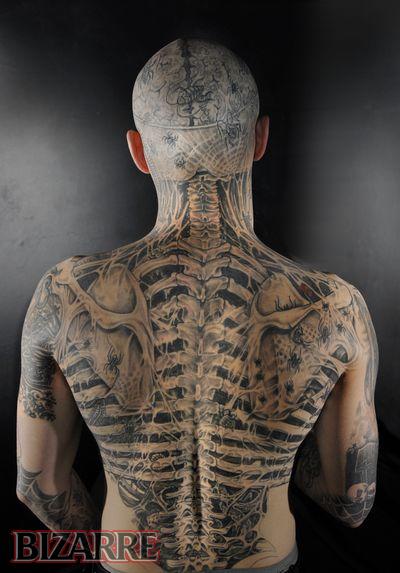[bizarre+full+body+tatoo.jpg]