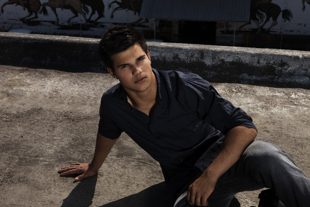 [Taylor-Lautner-Mens-Health-5.jpg]