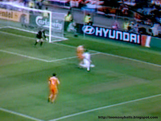 Euro 2008:Russia v/s Holland:toomanyballs