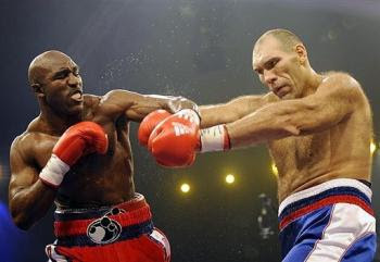 Nikolai Valuev vs Evander Holyfield