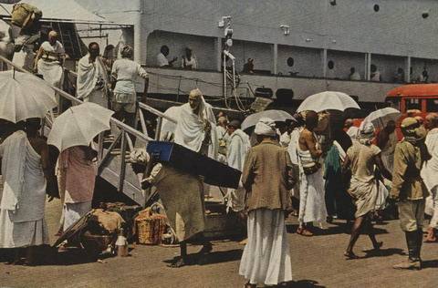[Hajj+in+1953-1.jpg]