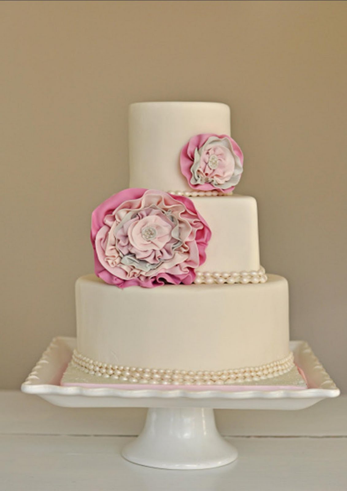 Icing Designs Sweetapolita Fancy Cakes & Confections!