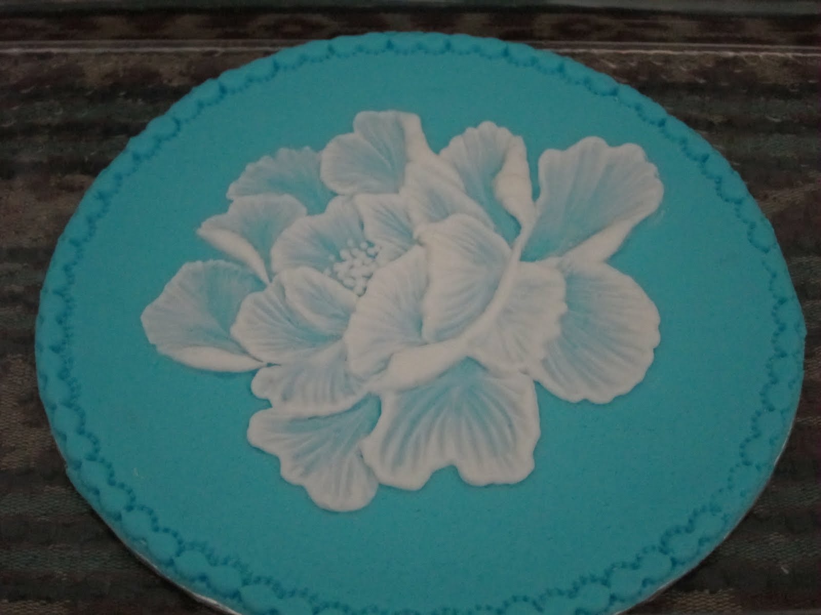 Brush Embroidery Cake
