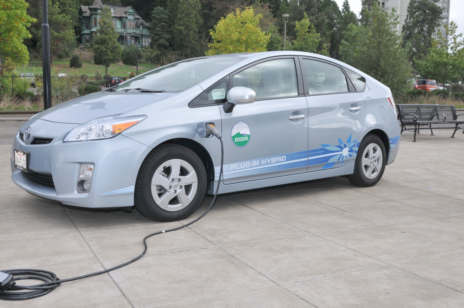 Advanced Energy Systems All Electric Prius Debuts in Eugene