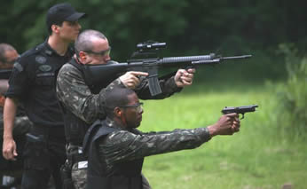 [tropa-de-elite-treinamento-bope.jpg]