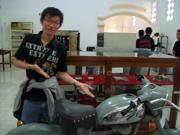 [ericova+motor_resize.JPG]