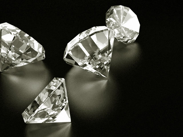 DUTCHESS OF DIAMONDS