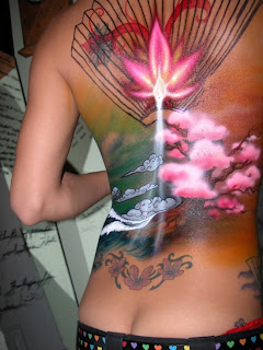 girl body painting