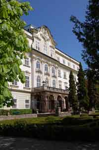 [Schloss-portrait_web.jpg]