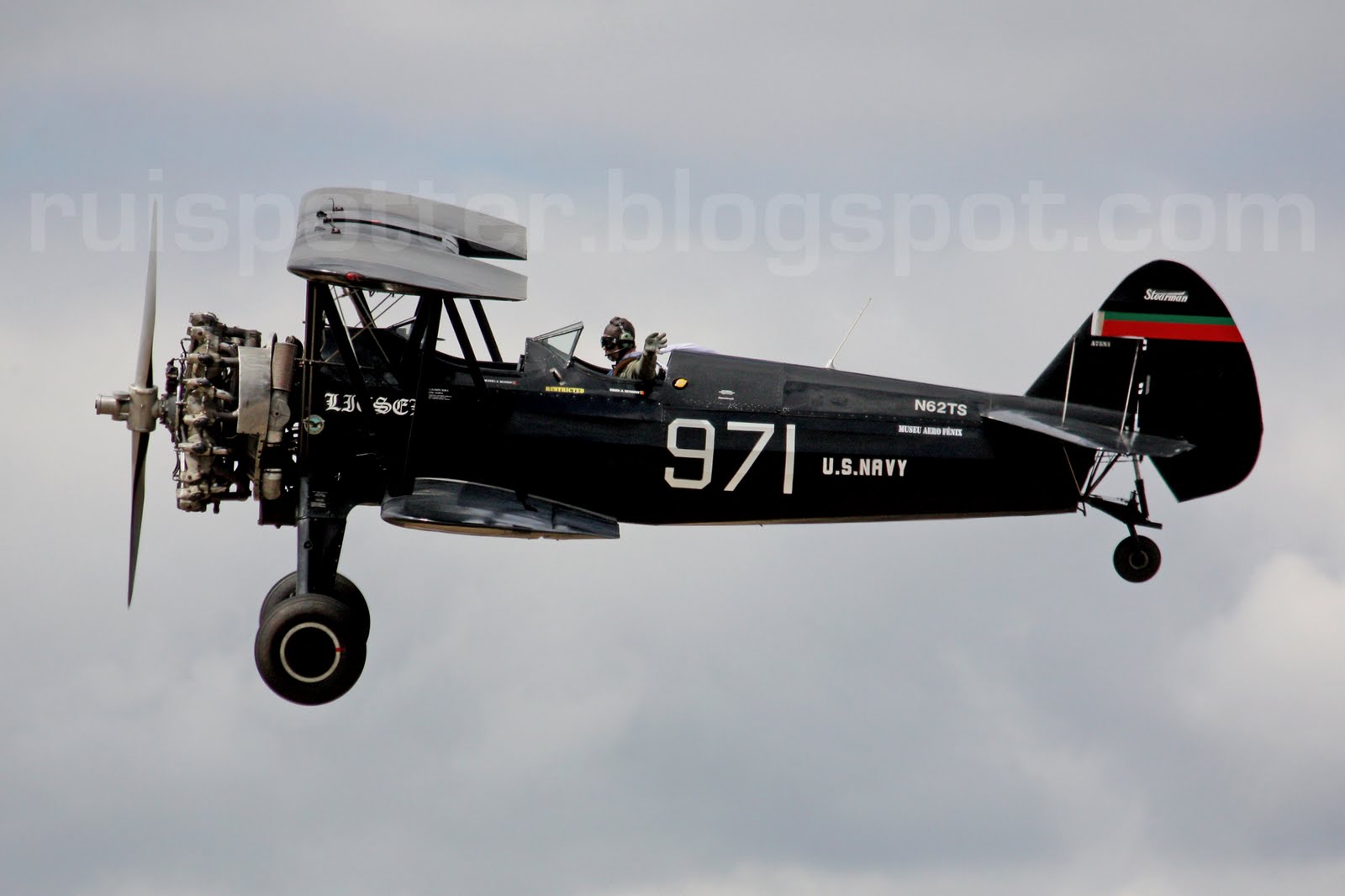 [N62TS.jpg]