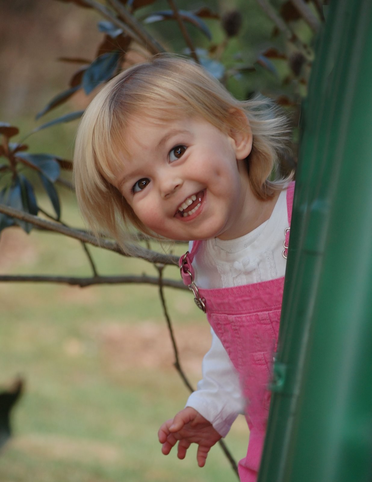 [riley.211.08+069.1.jpg]