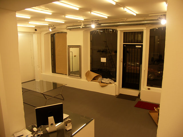 [PICT3285.jpg]