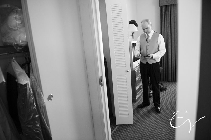 [ThomasPreceremony185.jpg]