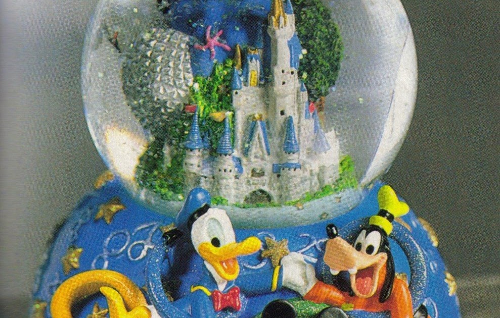 Disney Snowglobes Collectors Guide Walt Disney World 2000 Snowglobe