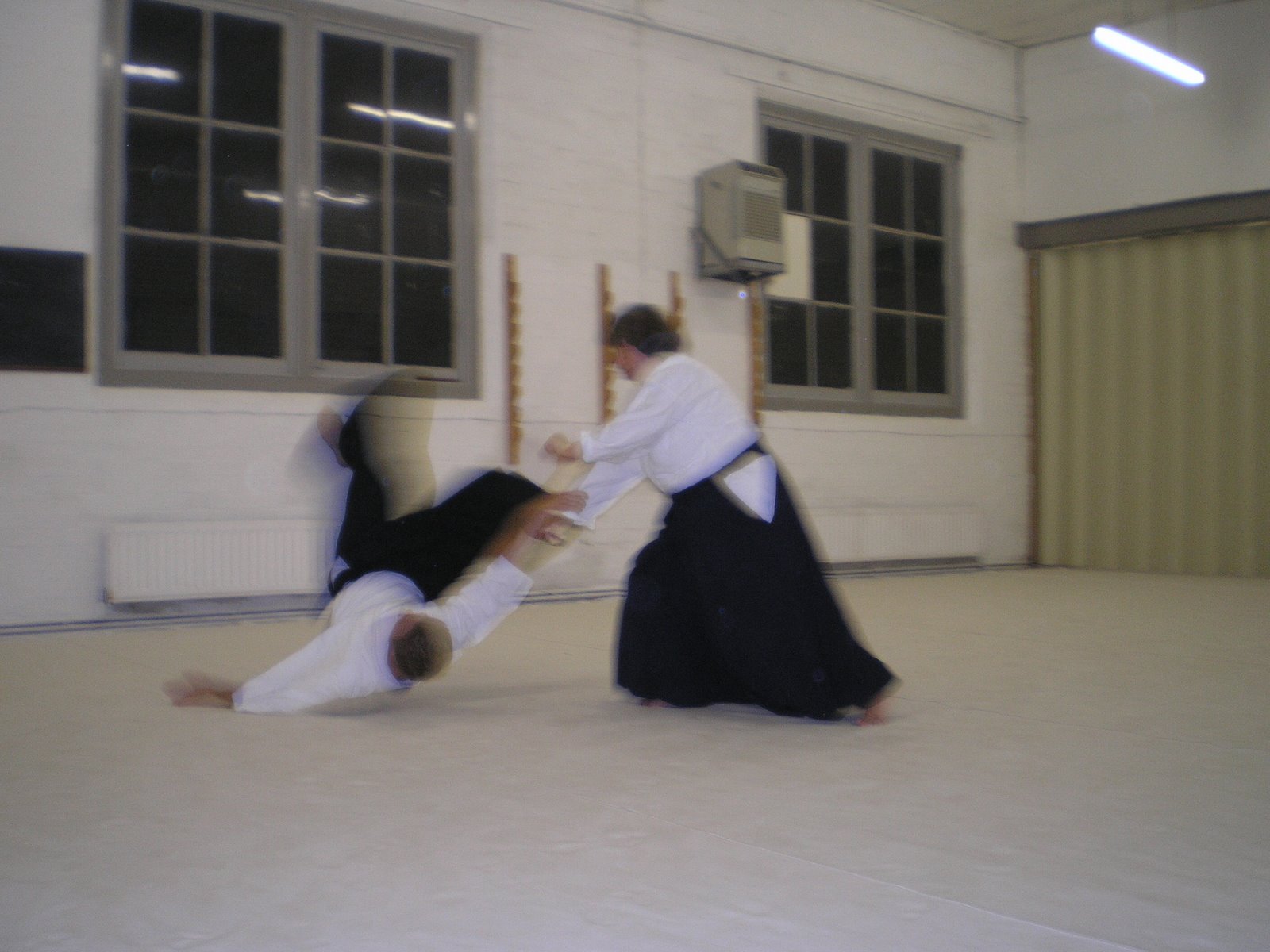 [089_89.JPG]