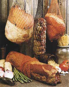 SMOKING/CURING MEATS