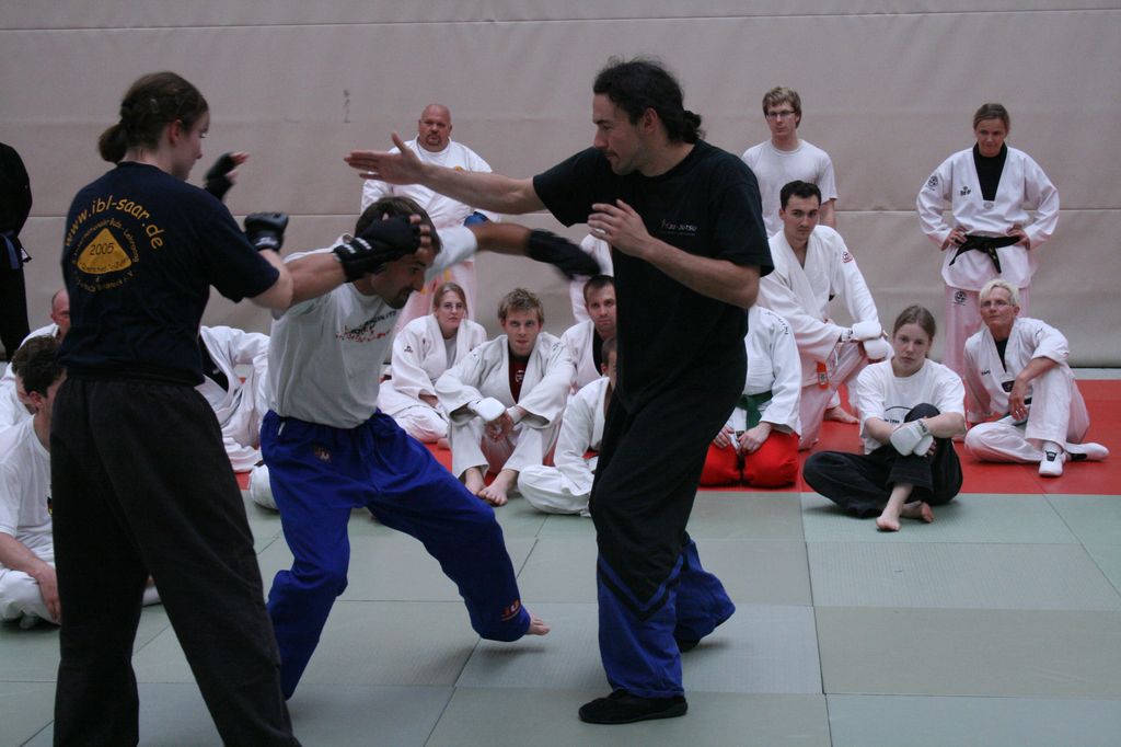 [IMG_9977.JPG]