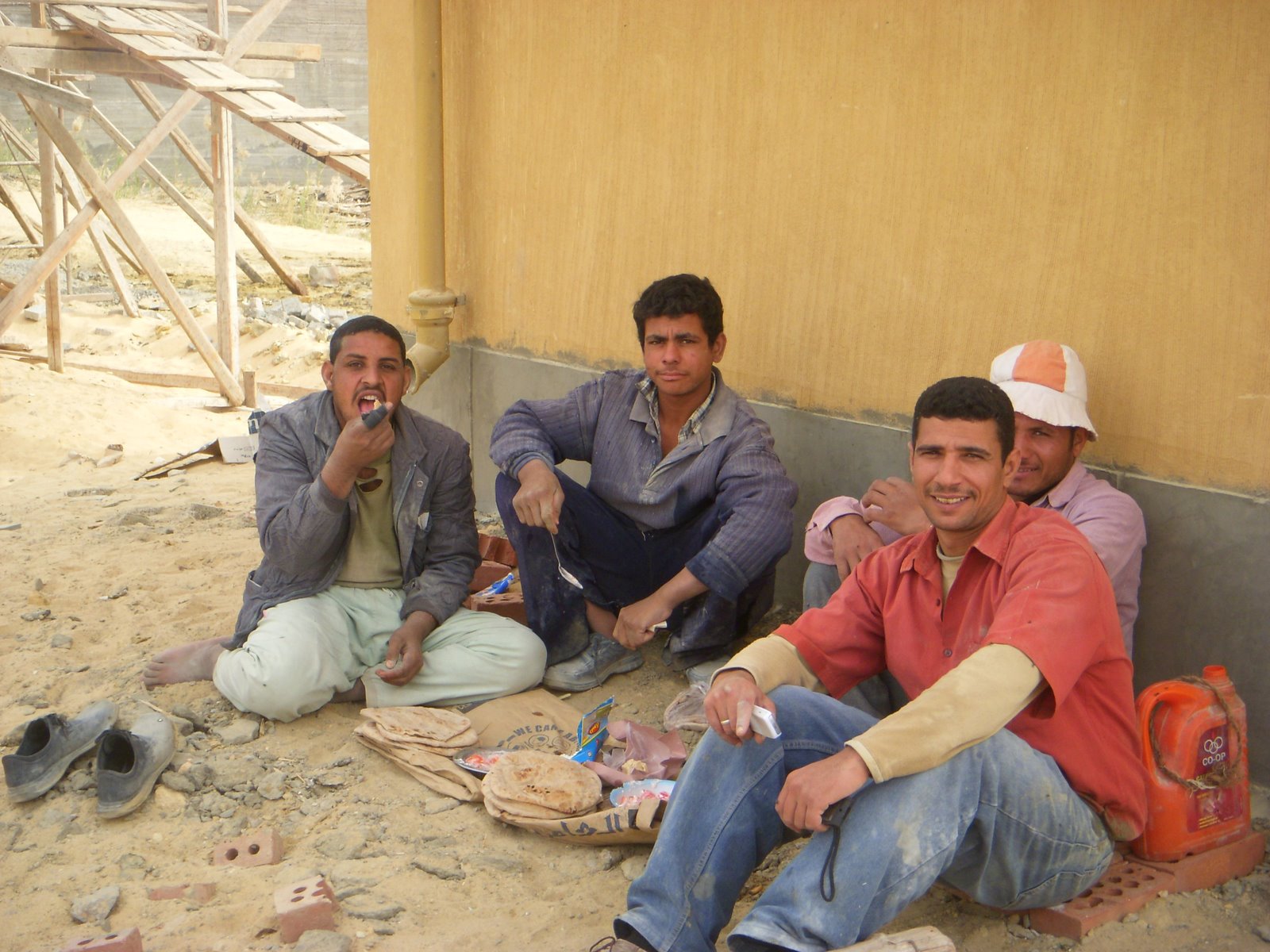 [DSCN1423.JPG]
