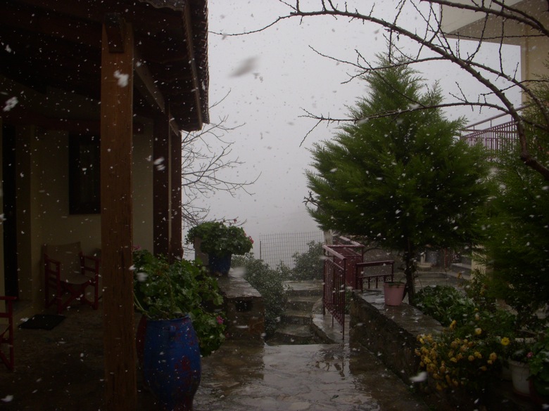 [DSCN8046.JPG]