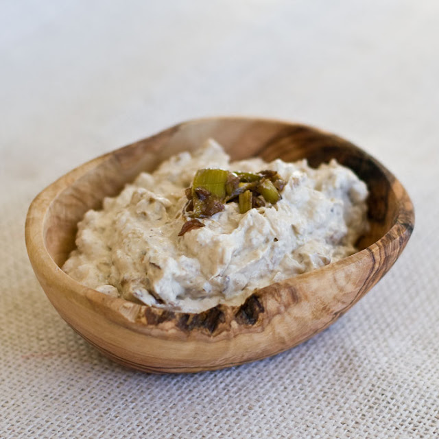 Sweet Savory Homemade Caramelized Onion Dip