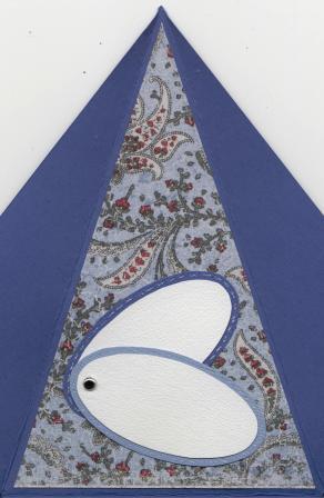 [40,+Pyramidekort+18,+inni.jpg]