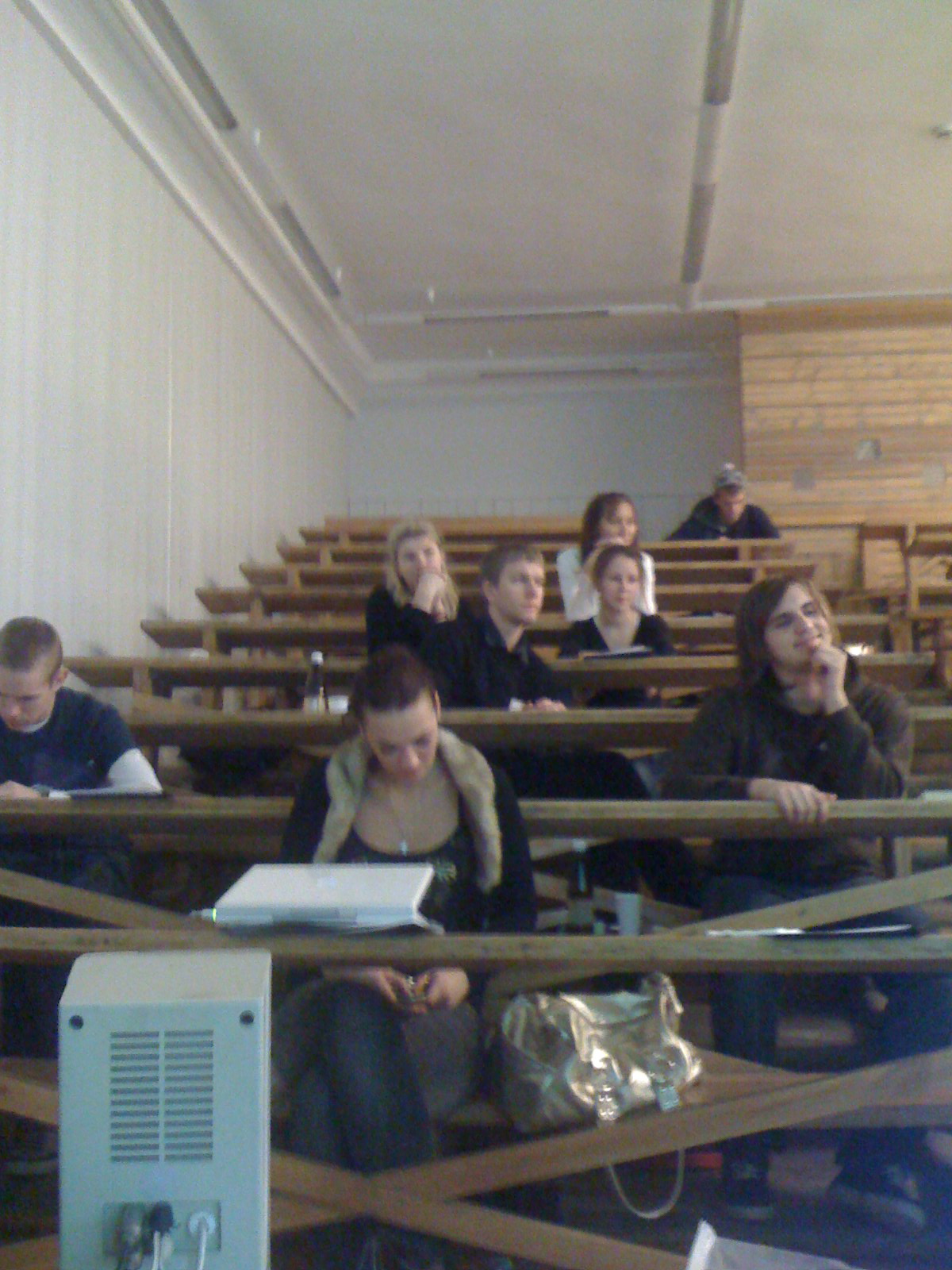 [IMG_0077.JPG]