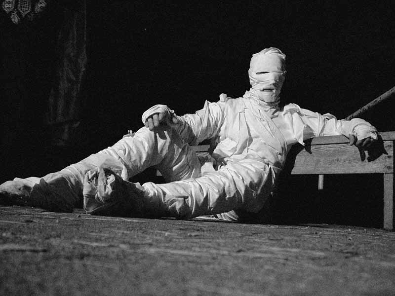 Halloween Wallpaper: Halloween Mummy Wallpaper, Skeleton Mummy Pictures