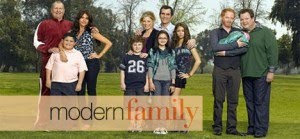  Modern Family Season1 Episode24 online free